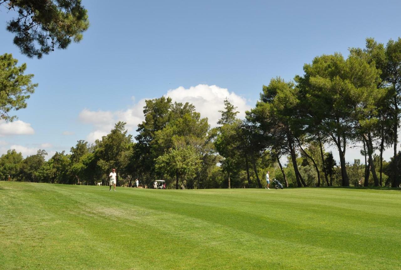 Between Golf And Beach Portimao Bagian luar foto